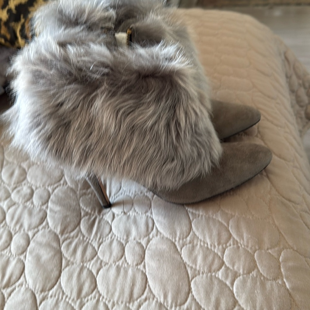 booties suede with sherling gray
